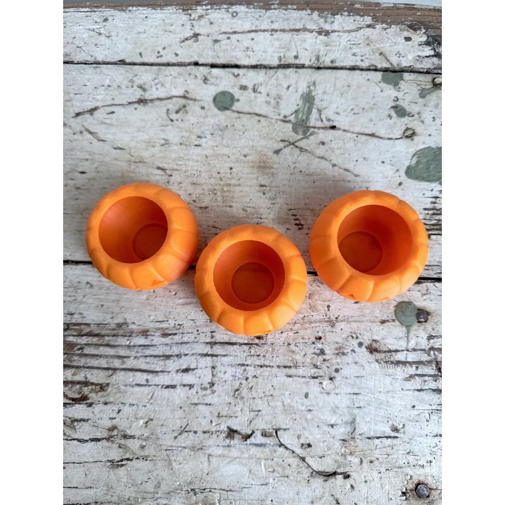 Halloween Miniature 5 Skulls and 3 Jack-O-Lantern Pumpkin Buckets Set Orange Tan - Picture 5 of 6